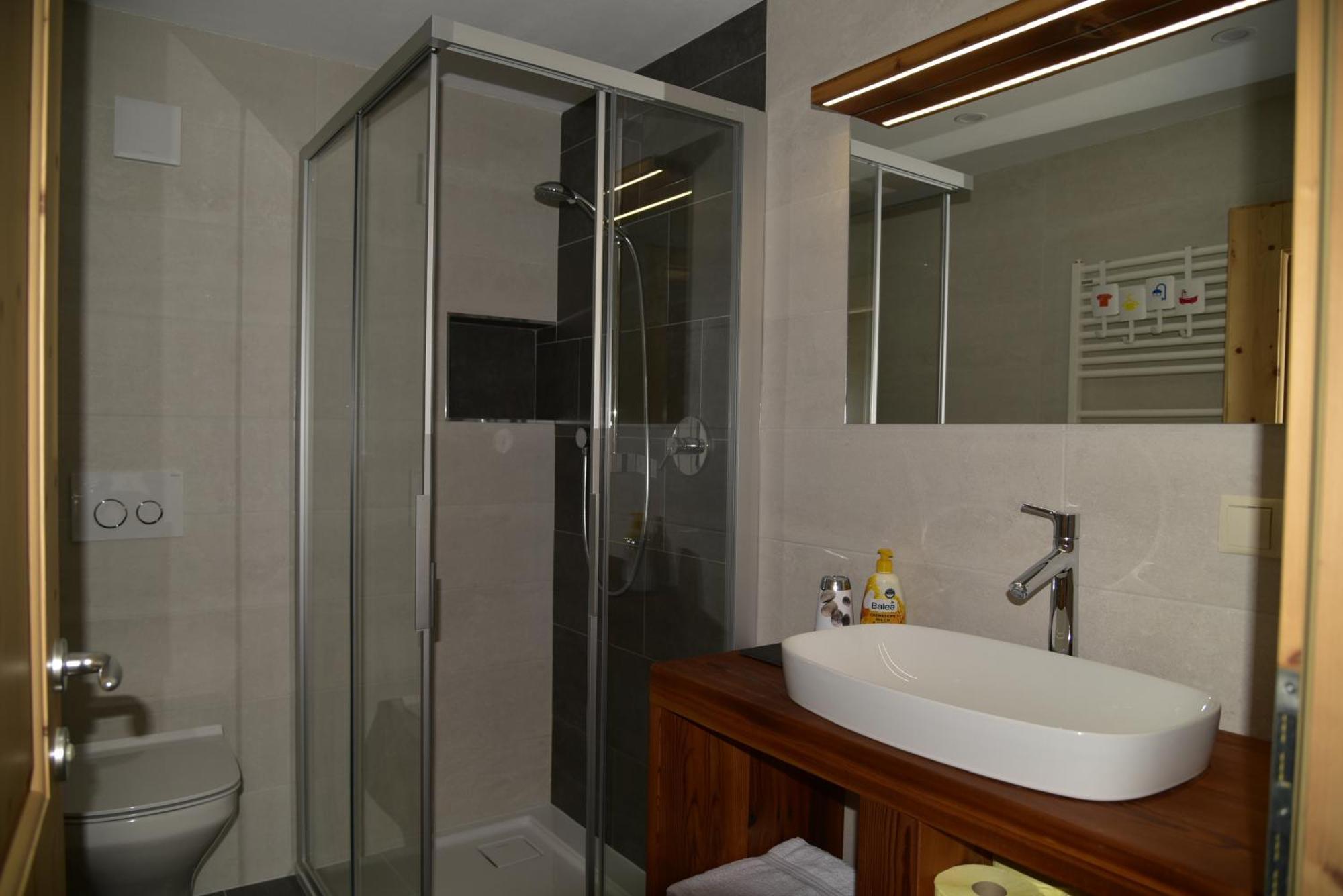 Apartement Schuster Lake Prags Braies Exterior photo